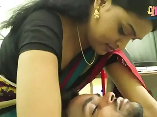 INDIAN HOUSEWIFE ROMANCE WITH SOFTWARE ENGINEER